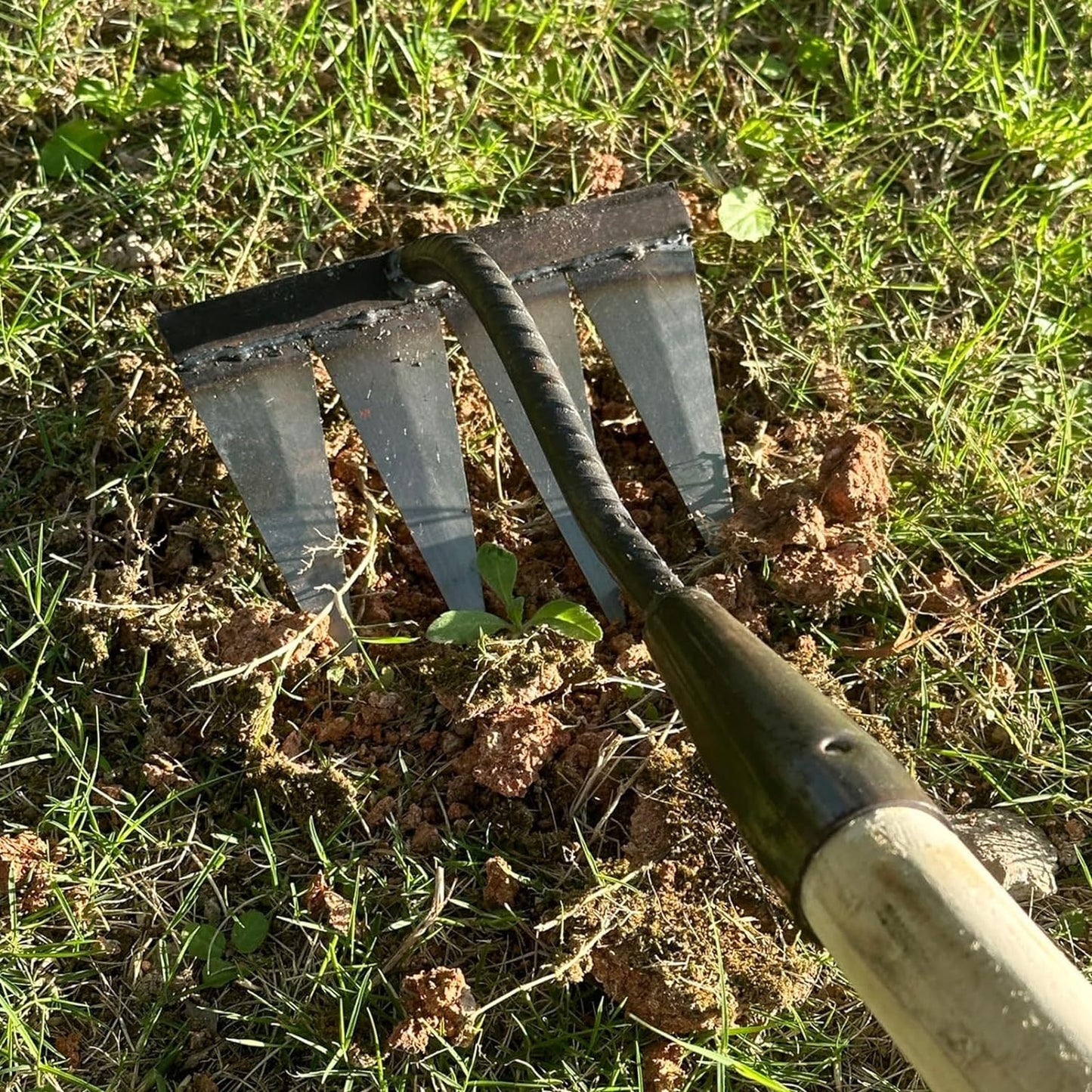 Heavy-Duty Weeding Rake for Effortless Gardening